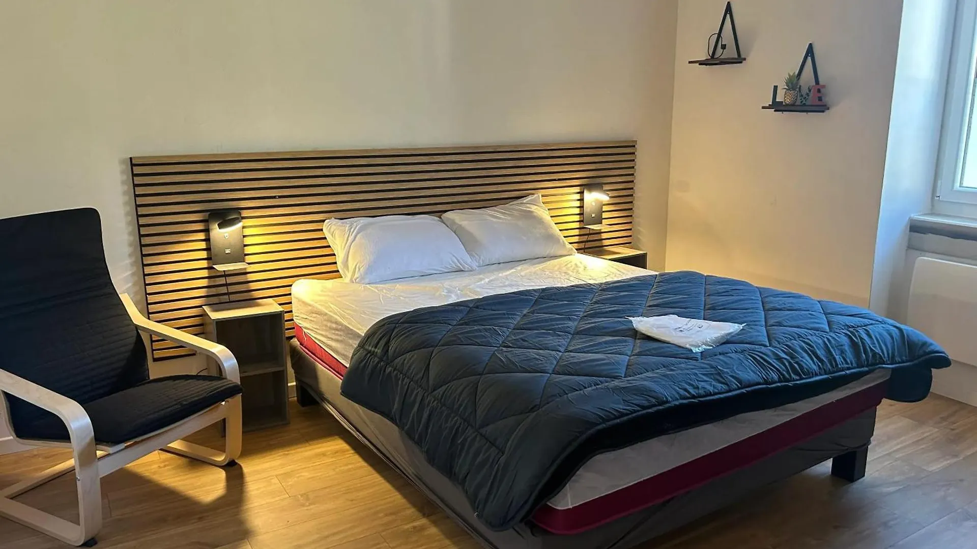 Appartement Charmant A Savignac Les Ormeaux 56 M² Balcon Savignac-les-Ormeaux